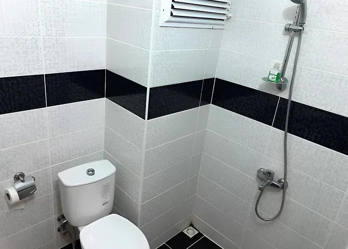 Suemela Monastery & Hamsikoy Rum i privatbostad